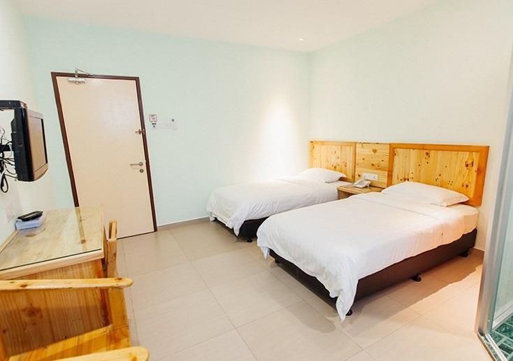Semerah Garden Hotel Pontian Kecil Kültér fotó